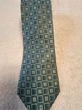Tall/Long - Green Striped Necktie